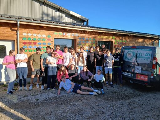 VOYAGE D'ÉTUDE EN AUVERGNE 1°STAV 25-26.jpg